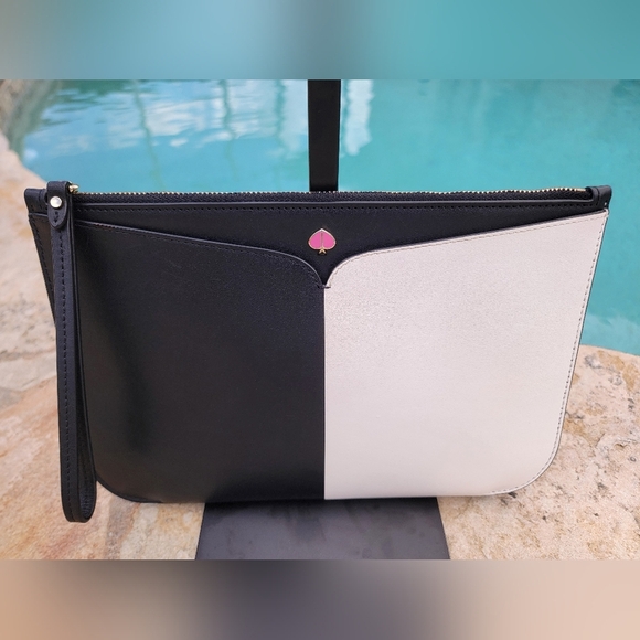 kate spade Handbags - Kate Spade Bi-Color 100% Smooth Italian Leather Large Wristlet